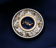 Load image into Gallery viewer, 2023 CHRISTMAS $2 2oz Silver Antiqued Coin w/ 24k gold-plated stocking Insert